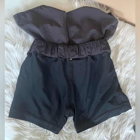 {Lululemon} In A Flash Short in Black - Womens 4 - Picture 8 of 10